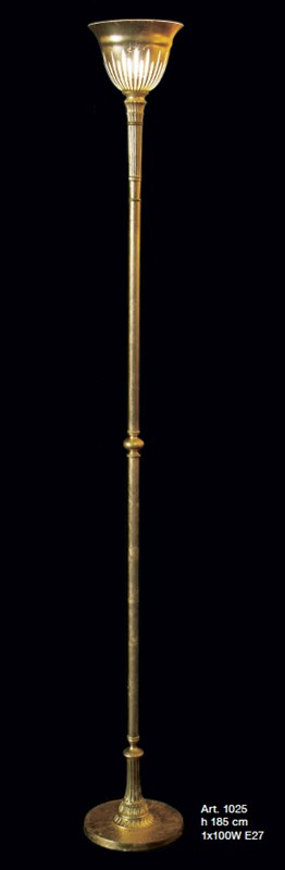 1025 Floor Lamps Classic