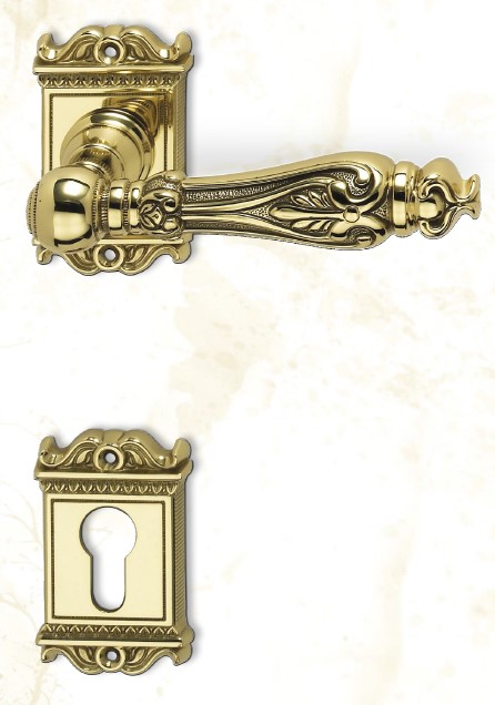 IA10-01 Brass Handle Classic