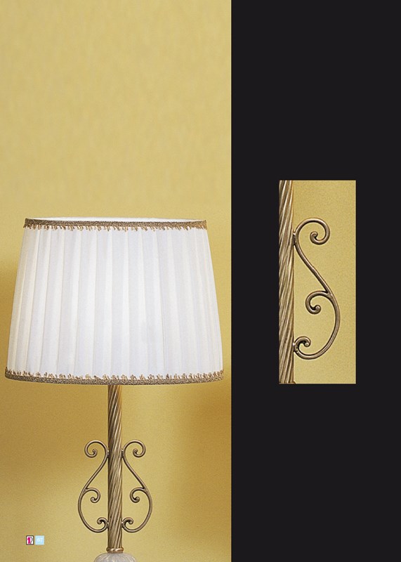 705 Table Lamps Classic